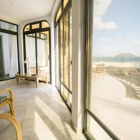 Villa Ocean Front Near Corralejo Great Beaches La Oliva